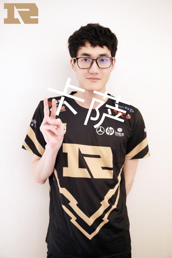 不依赖于其 不依赖于其