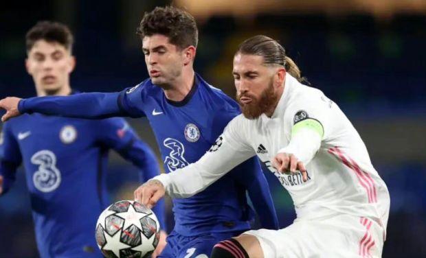 赛道碰撞 赛道碰撞